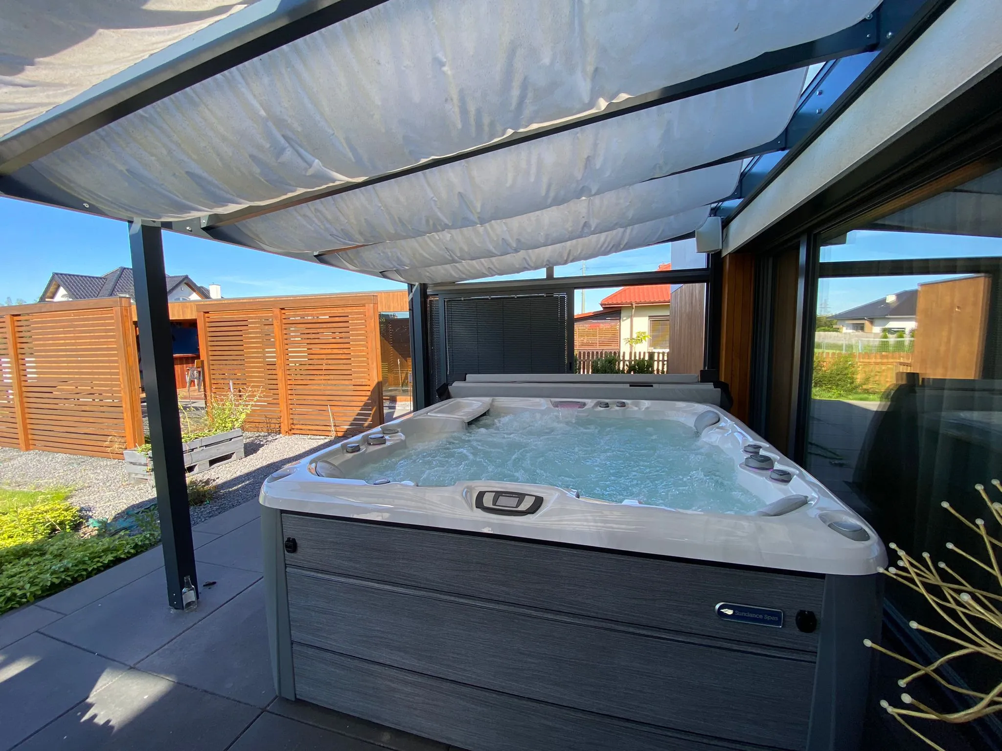 Realizacja jacuzzi Cameo